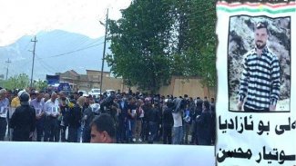 Duhok’ta PKK’nin alıkoyduğu genç için eylem