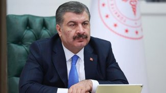 Türkiye’de koronavirüsten can kaybı 3520’ye yükseldi