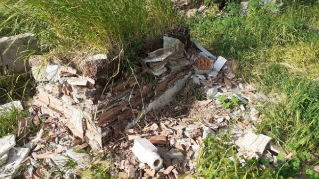 Bu defa Şırnak’ta mezar taşlarını parçaladılar