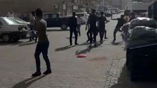 Urfa'da taşlı sopalı kavga! 8 yaralı