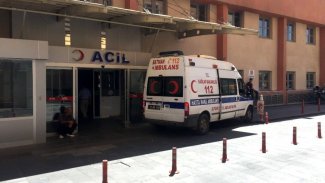 ﻿Batman'da ekmek almaya giden çocuk göğsünden vuruldu