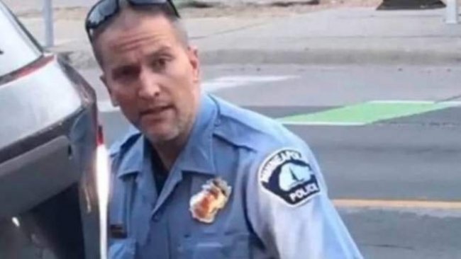 George Floyd'u öldüren polis tutuklandı