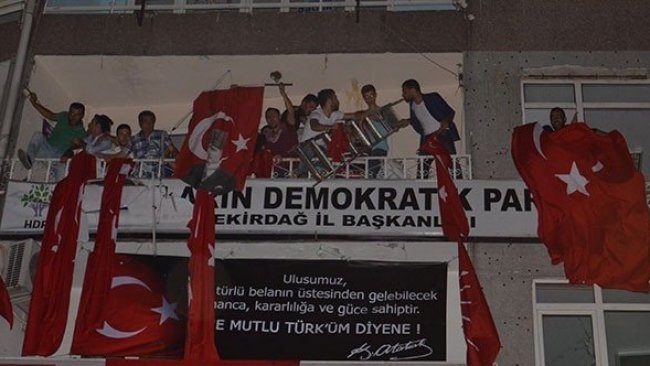 İktidarlar ve yasalar değişti ama Kürde düşmanlık hiç değişmedi