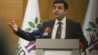 Selahattin Demirtaş’tan Adalet Bakanı’na: İlk defa bir siyasetçiden ricada bulunuyorum