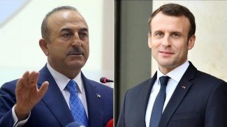 Çavuşoğlu: Tehlikeli oyunu oynayan Macron’dur