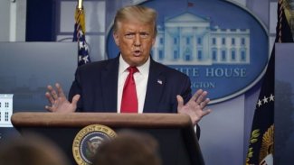 Trump seçimlerin ertelenmesini istedi