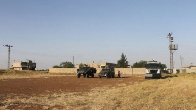 Jandarma Kürtçe mevlidi kesti: Ya Türkçe ya Arapça oku
