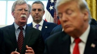 Bolton, Trump birçok tarihi gerçeği bilmiyor