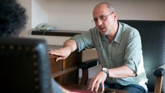 Ahmet Şık: Muhalefete önderlik edecek tek kişi Selahattin Demirtaş