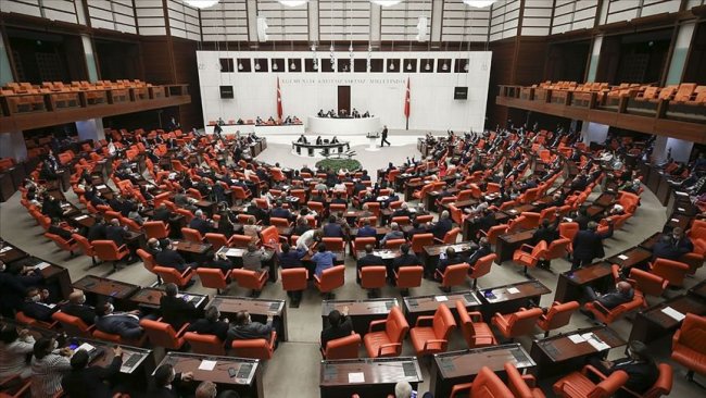 Kürtçenin eğitim dili olması için Meclis'e kanun teklifi sunuldu