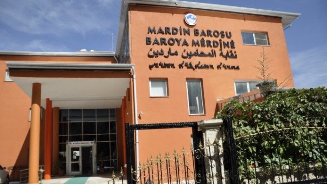 Mardin Barosu’ndan 4 dilli tabela  