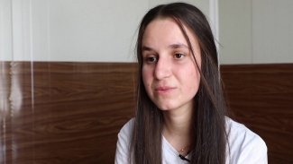 Ezidi kürt öğrenci kamp koşullarına rağmen Irak birincisi oldu