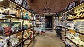 İstanbul Kitapçısı'nda Kürtçe yayınlara 'hassasiyet' engeli