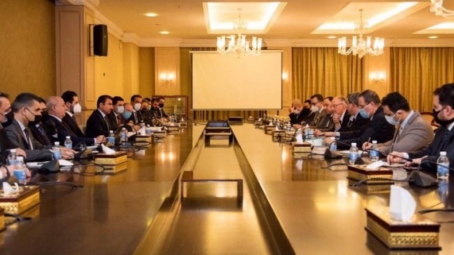 Erbil-Bağdat arasında görüşmeler başladı