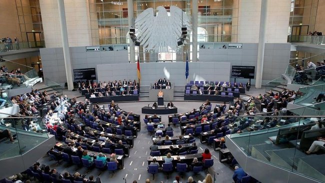 Almanya parlamentosu yenilenebilir enerji yasasını kabul etti