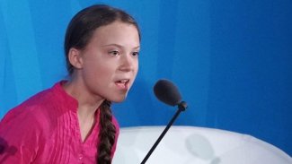 İklim aktivisti Greta Thunberg'ten Kürtçe Noel mesajı