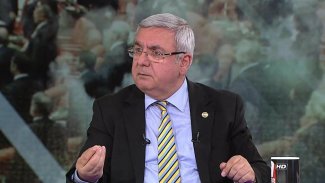 Mehmet Metiner: Türk değilim, KÜRDÜM