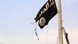 Süleymaniye sınırında IŞİD bayrağı asıldı, bayrak sökülürken patlama meydana geldi