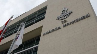 Gözaltında 'çıplak arama': Anayasa Mahkemesi hak ihlali kararı verdi