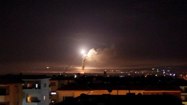 SANA: İsrail, Deyr ez Zor'a hava saldırısı düzenledi