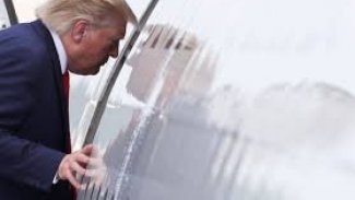İngiliz gazetesinden ABD Başkanı Trump 'kaçacak' iddiası