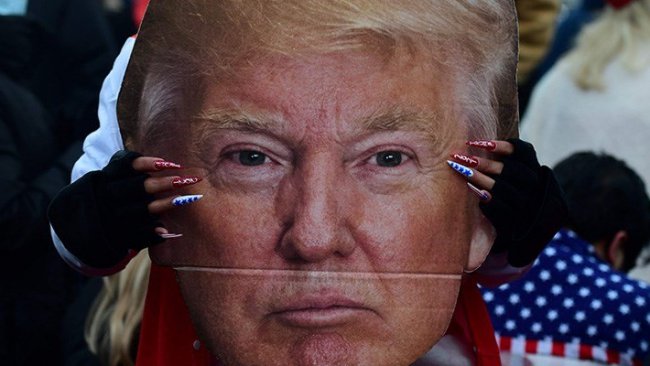Manitu Amerika'yı Trump'dan Korusun!