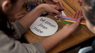 Kürdlere Kürdçeyi kim borçlu?