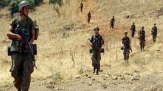 Hakkari'de mayına basarak ağır yaralanan asker hayatını kaybetti