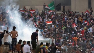 Irak karıştı: 1 ölü, 150 yaralı