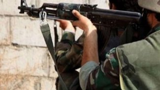 İran'da Devrim Muhafızları'na saldırı