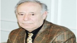 Ahmet Kahraman Kimdir?