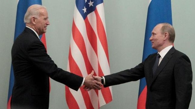 Biden'dan Putin'e 'üçüncü bir ülkede zirve' teklifi