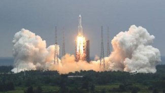 ABD: Çin'in kontrolden çıkan roketi yarın sabah düşebilir