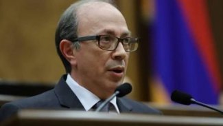 Ermenistan Dışişleri Bakanı Ayvazyan istifa etti