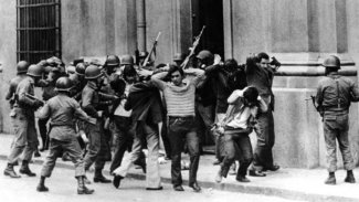 Acılarla Dönüşmek  