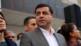 Selahattin Demirtaş: Kahroluyor insan, bu böyle gitmez