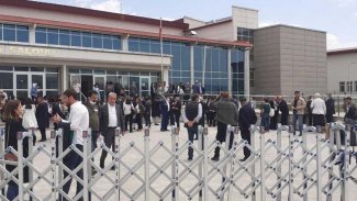 Kobane davası: Ayhan Bilgen dahil 4 kişiye tahliye kararı verildi