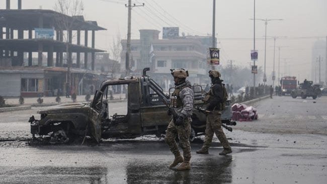 Afganistan Savunma Bakanı: Taliban ile savaş kızışıyor