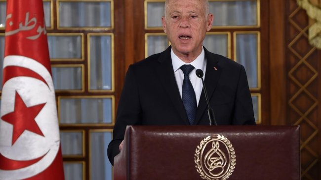 Tunus'ta Cumhurbaşkanı Meclis'i feshetti