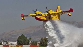 Türkiye, Yunanistan'a iki yangın söndürme uçağı gönderiyor