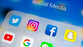 AKP'nin sosyal medya düzenlemesi: 'Yalan haber'e 5 yıla kadar hapis