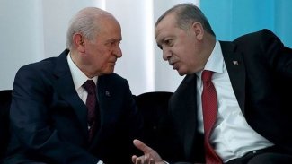 Selvi: AKP ile MHP seçim barajında anlaştı...