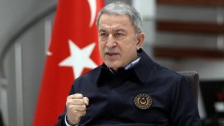 Hulusi Akar: Afganistan'da kalırız, risk görürsek...
