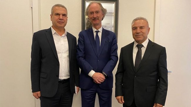 ENKS heyeti, BM Suriye Özel Temsilcisi’yle görüştü