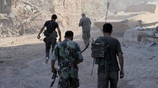 Rusya: Türkiye'nin denetlediği bölgedeki militanlar Suriye ordusuna ateş açtı