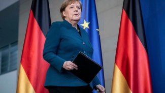 Merkel: Tüm yabancı güçler Libya'dan çekilmeli