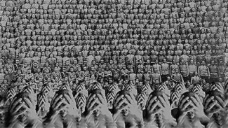 Cunan'da Dîl Kırımı Ve Kültürel Yabancılaşma