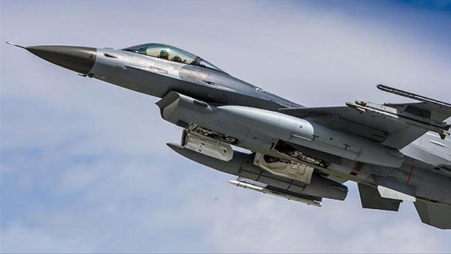 Kerkük'te IŞİD noktalarına bombardıman