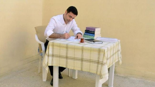 Demirtaş: Edirne Cezaevi'nden yükselen sloganları duyuyor musunuz?