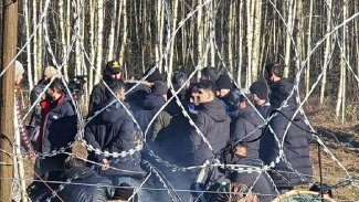 AB Yönetimi, Göçmen Kriziyle Ilgili Diplomatik Girisimlere Basliyor